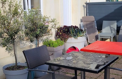 Douvres-la-Delivrande Apartamento | 1 Bedroom Apartment in Douvres la delivrande