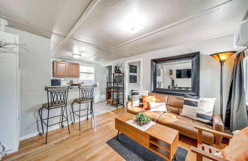 North End Apartamento | 1 Mi to Camels Back Park: Boise Studio w/ Patio!