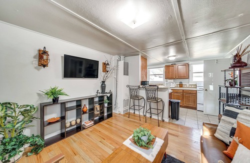 North End Apartamento | 1 Mi to Camels Back Park: Boise Studio w/ Patio!