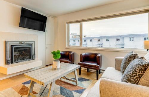 South Addition Apartamento | 1 Mi to Dtwn Cozy Condo in Anchorage!