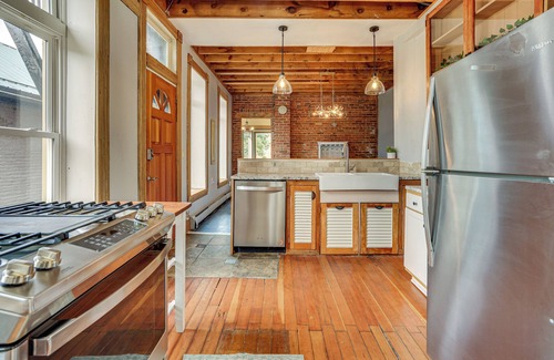 Capitol Casa | 1 Mi to Xcel Energy Center: Spacious Historic Home