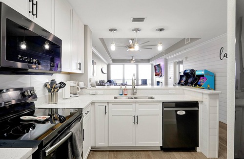 Florida Central Atlantic Coast Complejo | <1 Mile to Disney & Fireworks View ★ Resort Pool ★ Toy Story Theme Room ★JP Jeep