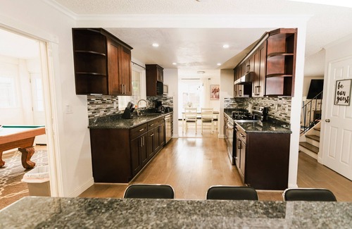 East San Jose Casa | 10 Guests 5BR 3BA 2000SQFT Luxury/Sport/Gym