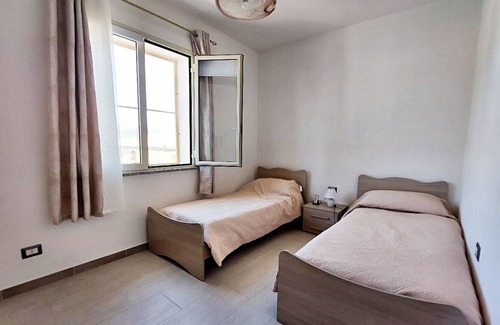 Torpe Apartamento | at 10 min. from the sea, new apartment in a private villa.