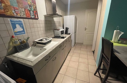 Ruy-Montceau Casa | 10 minutes from downtown and the train station; reverse duplex awaits you!