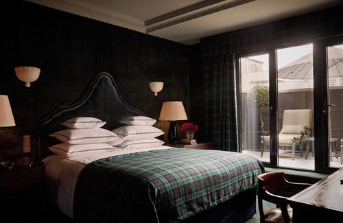 New Town Hotel | 100 Princes Street