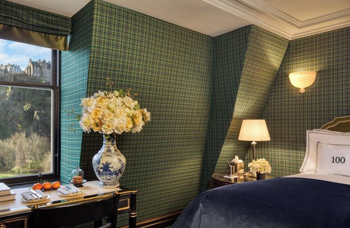 New Town Hotel | 100 Princes Street