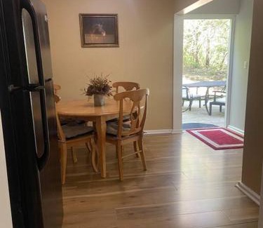 Lebanon Apartamento | 102 Acre Pet Friendly Horse Farm! Bring your horse too!