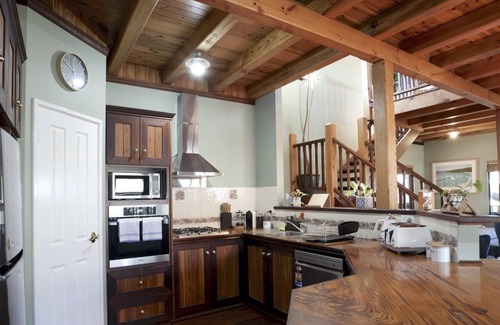 Ocean Beach Casa | 102 With a View: Inlet views, Adults retreat, WiFi, Pet Friendly