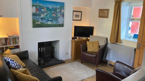 Cullen Casa | 105 Seatown