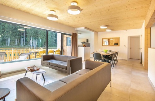 Prapoutel Apartamento | 10m from ski slopes, parking, tv, ski locker, 102m², Les 7 Laux