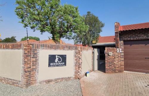 Kimberley Apartamento | 11 Debonair Self Catering Apartment