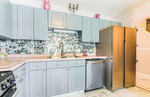 Bel Air South Casa | 11 Mi to Dtwn Aberdeen: Spacious Townhome!