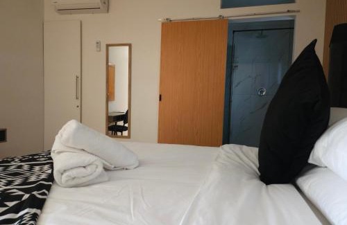 Komani Casa | 11 on Reservoir