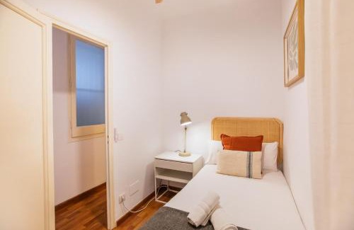 El Camp de l'Arpa del Clot Apartamento | 11IND1116 - Apartment near Sagrada familia