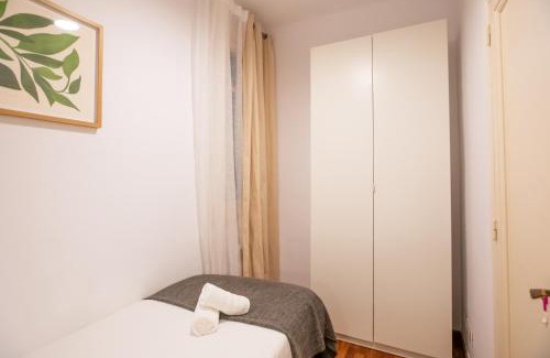 El Camp de l'Arpa del Clot Apartamento | 11IND1116 - Apartment near Sagrada familia