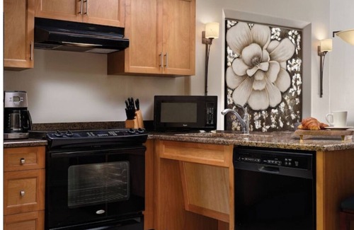 North Scottsdale Villa | 12 minute walk to Waste Management Open. 2-Bedroom at Sheraton Desert Oasis.