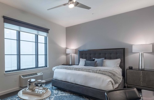 West End Hotel | 121 Hotel by AvantStay | Chic & Modern Superior Suite In Ideal Nashville!