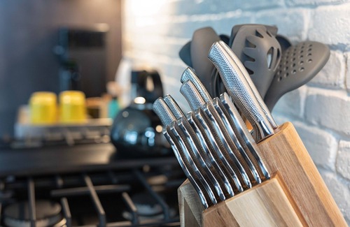 West End Hotel | 121 Hotel by AvantStay | Modern Penthouse Suite w/ Living Area & Kitchen!