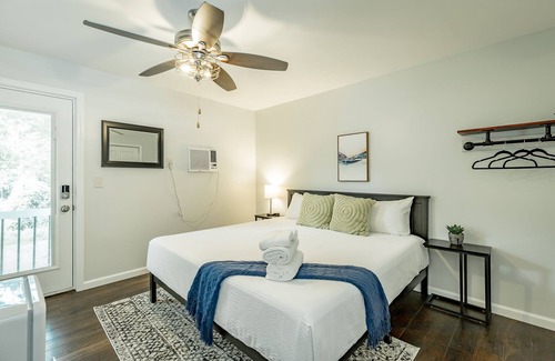 Chattanooga Cabina | 13: The Eero Room - A PMI Scenic City Vacation Rental