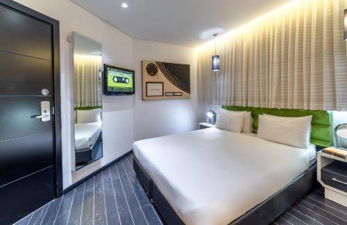 Tel Aviv City Center Hotel | 130 Rock Apartments