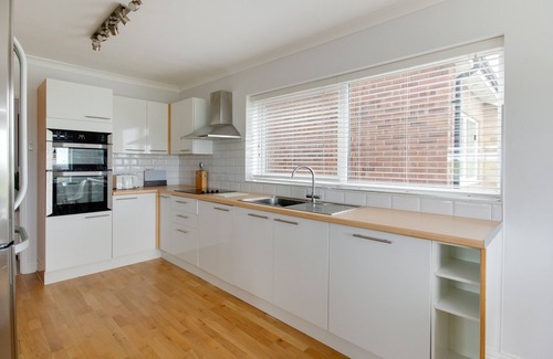 East Runton Casa | 15 Clifton Park - Tres Habitaciones Casa, Capacidad 6