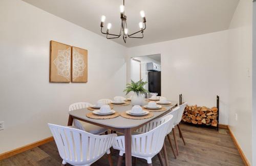 East Stroudsburg Casa | 15 Min to Ski Resorts, Dog Friendly, Cozy 3 BR, Game Area & Fire Pit