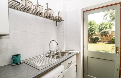 Bradford-on-Avon Cabaña | 16 Mythern Meadow