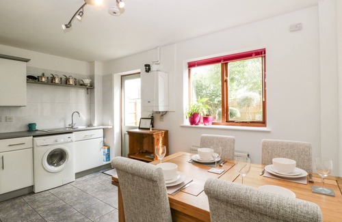 Bradford-on-Avon Cabaña | 16 Mythern Meadow