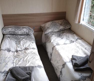 Fishguard Otro | 16 Vale Park