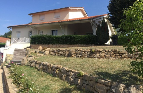 Dardilly Casa | 160 m² house with heated pool 15 min from Lyon!