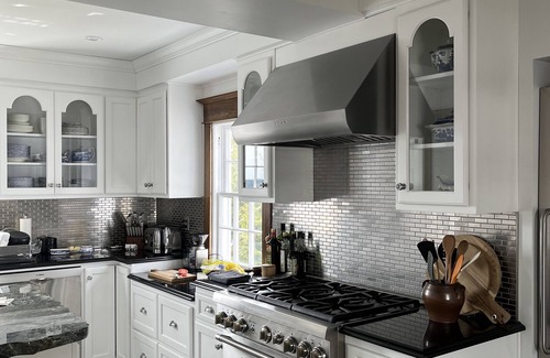 St. Andrews Casa | 1830s Cory Cottage – Historic Stay w/ Ocean Views. Walk to everything.