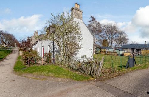 Grantown-on-Spey Casa | 19 South Street