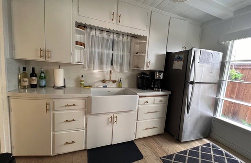 Balboa Island Cabaña | 1920 Balboa Island Cottage