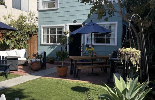 Balboa Island Cabaña | 1920 Balboa Island Cottage