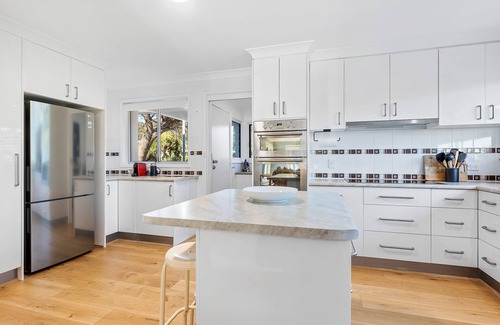 Mystery Bay Casa | 198 Mystery Bay Road, Mystery Bay