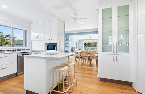 Mystery Bay Casa | 198 Mystery Bay Road, Mystery Bay