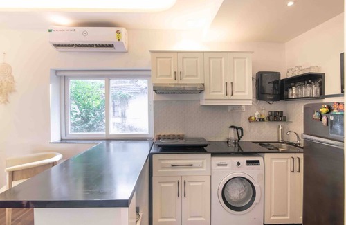 Gauravaddo Apartamento | 1BR in Calangute Near Top Attractions and Beaches