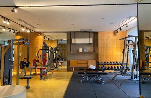 Bumi Serpong Damai Apartamento | 1BR The Charming Branz by lalerooms CLOSE TO ICE find us on ig lalerooms