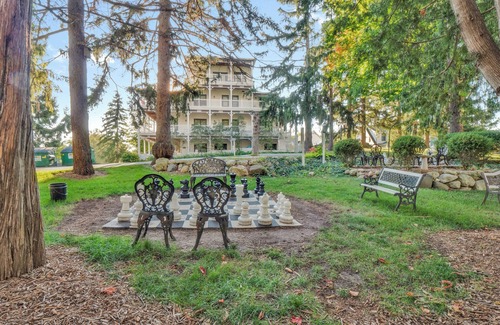Elkhart Lake Villa | 1st Floor Double Suite Courtyard View
