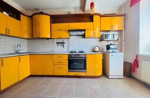 Yavory Apartamento | 2 кімнати новобуд Вернадського 6 Червоноі калини Лісна
