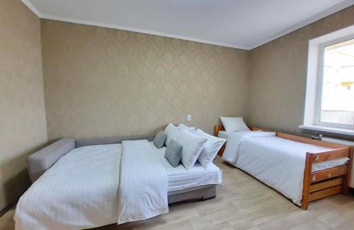 Sukhinovka Apartamento | 2 кімнатна квартира з 4 окремими ліжками і кондиціонером Документи для відряджень Мережа AlexApartments Безконтактне заселення 24-7