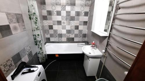 Sukhinovka Apartamento | 2 кімнатна квартира з 4 окремими ліжками і кондиціонером Документи для відряджень Мережа AlexApartments Безконтактне заселення 24-7