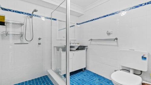 Hawks Nest Casa | 2 - 76 Mirreen Street Hawks Nest