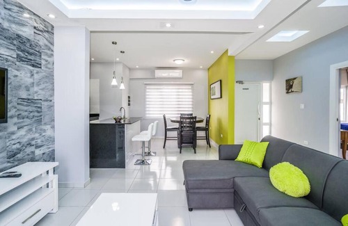 Sabana Liber Villapark Casa | 2 BDR Modern Vacation home