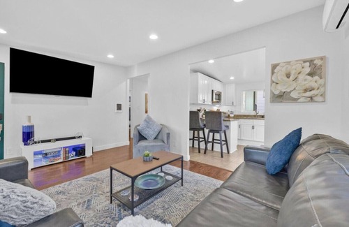 Ocean Beach Cabaña | 2 BED/1 BA Coastal Haven in SD