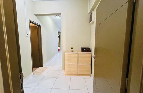 Puchong Apartamento | 2 Bed 2 Bath condo, conveniently located in front of LRT Pusat Bandar Puchong