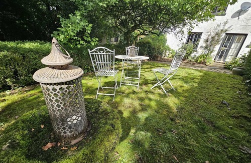 Calverleigh Casa | 2 Bed Annexe West Wing Of Manor