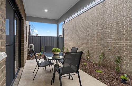 Beechworth Casa | 2 Bed Central New townhouse
