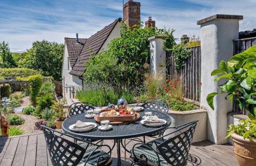 Winterborne Stickland Casa | 2 Bed in Blandford Forum 95140